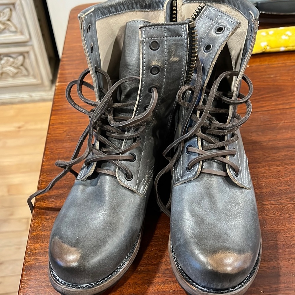 Freebird Manchester Boots in Ice